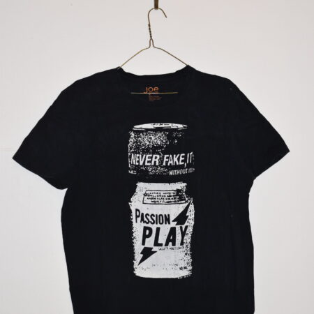 passion play L tee