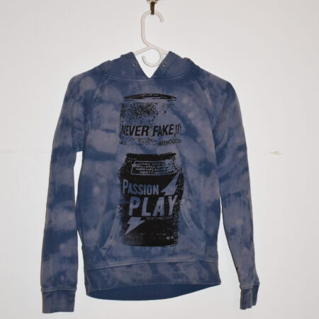 passion play M hoodie